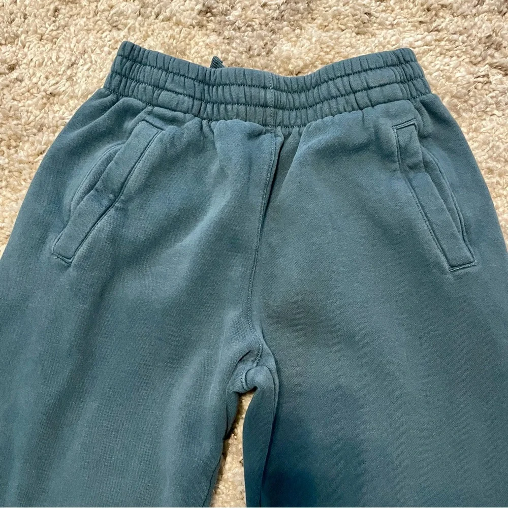 Nike Club Fleece Boys' Large Teal‎ Green Abyss Sweatpants/Joggers Gold Logo